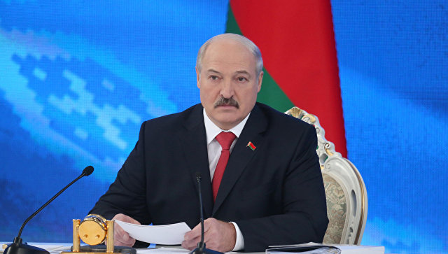 Жириновский: Лукашенко все, что можно высосал из России!