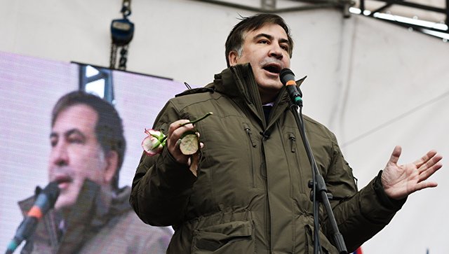 Саакашвили возглавил марш за отставку Порошенко