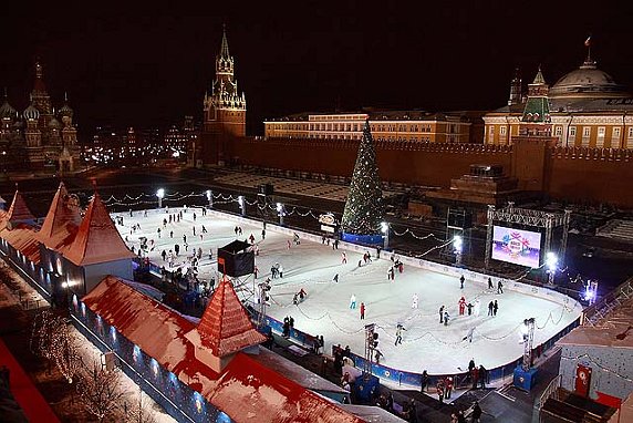 Катки с искусственным льдом планируется открыть 1 ноября