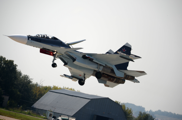 В Минобороны прокомментировали видео «перехвата» российских Су-30 над Балтикой