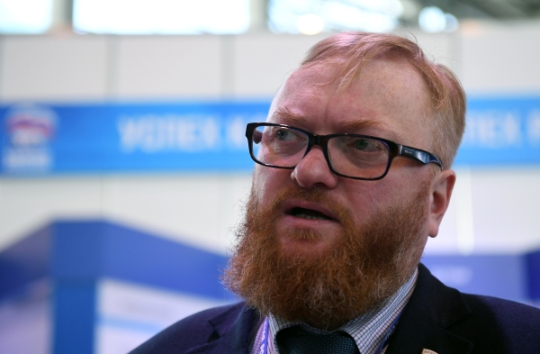 Виталий Милонов предложил правительству временно прекратить финансирование фильмов