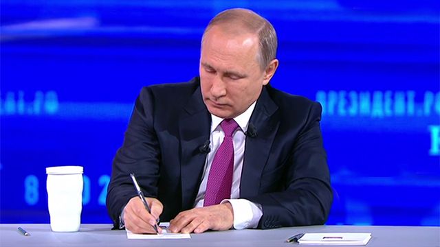 Политолог пророчит региональным властям отставки после Прямой линии с президентом