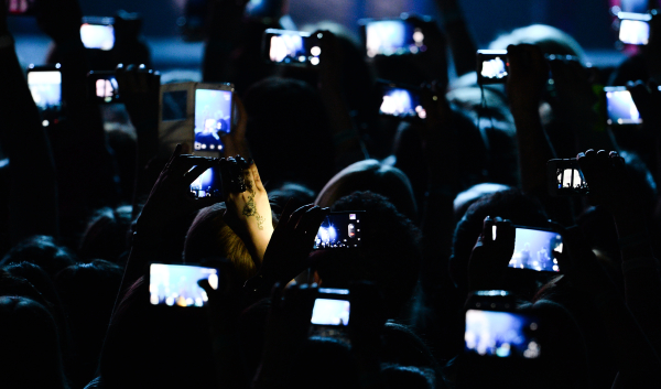 Скорость LTE падает. Почему операторы не успевают за пользователями?