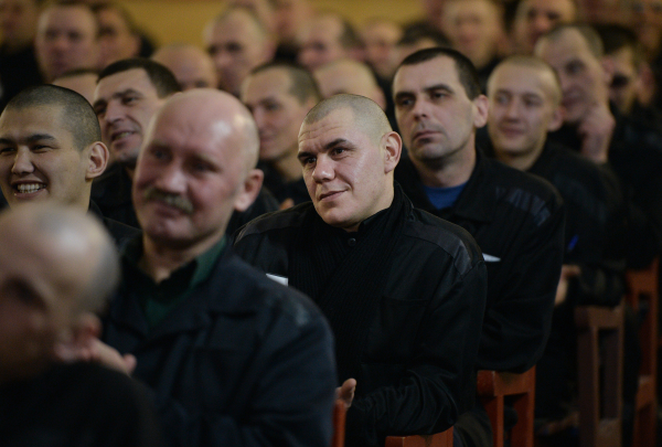 В "Крестах" покажут мультики для зэков. Зачем?