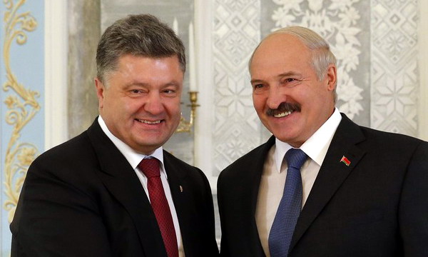 В общении Порошенко и Лукашенко не увидели сговора против России
