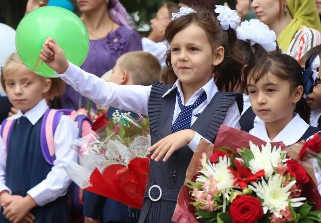 В школах Ингушетии первый звонок перенесли на 2 сентября