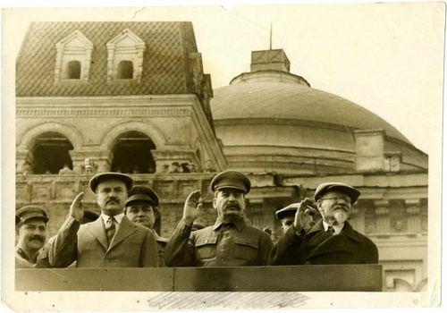 «История России в фотографиях»