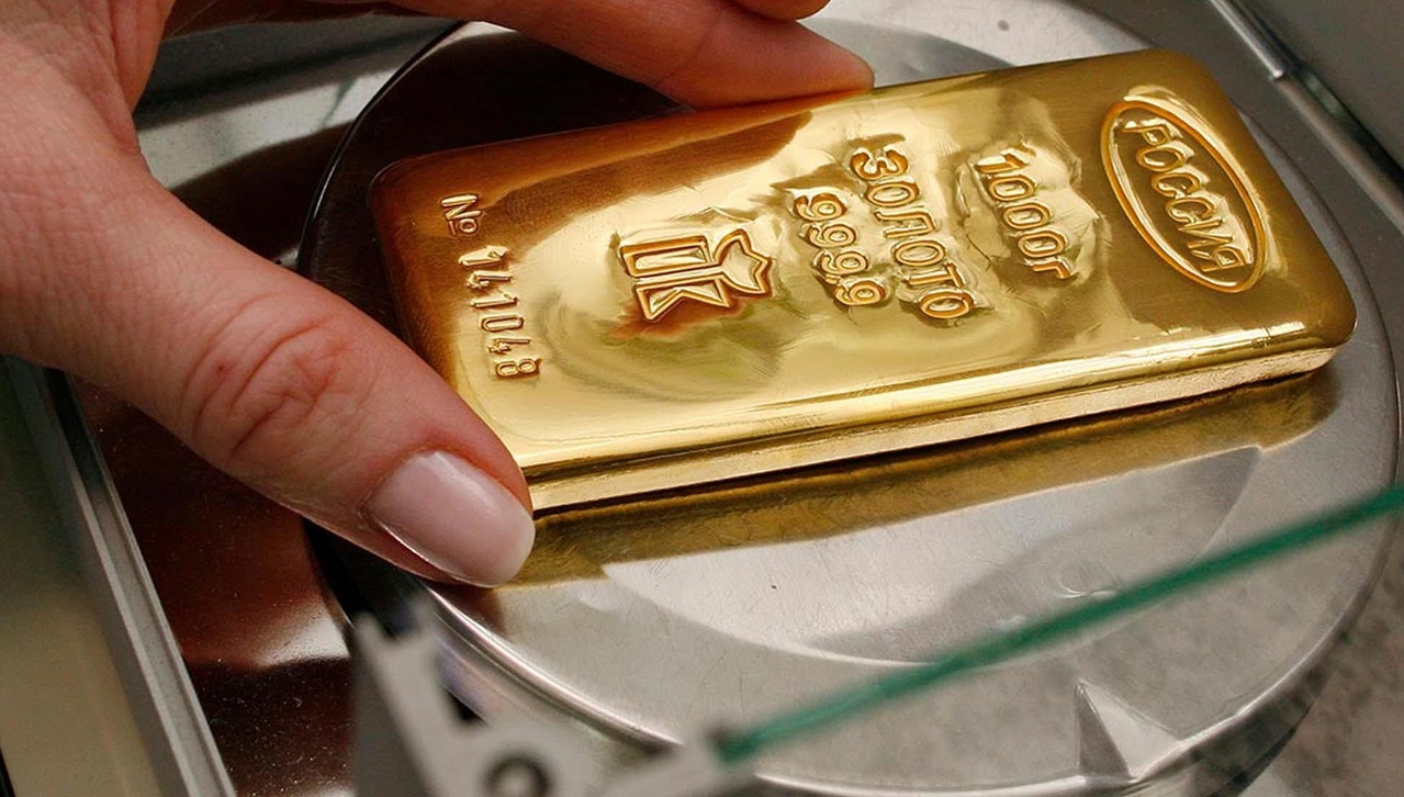 Рост золотого запаса России - показатель паники?