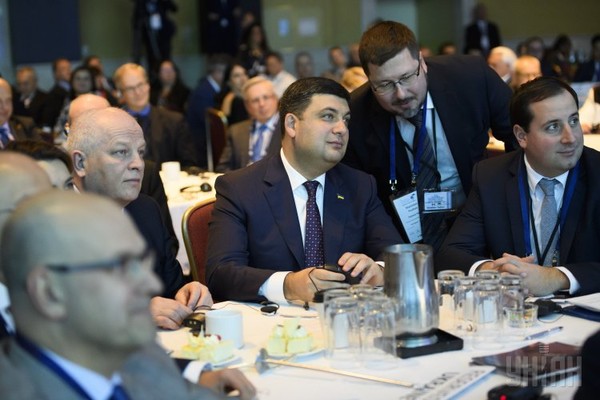Переводчика премьер-министр Украины арестовали