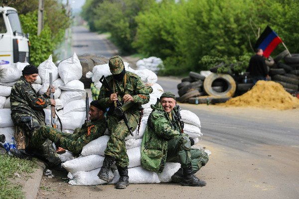 Луганск заявил о прибытии украинских танков в Донбасс