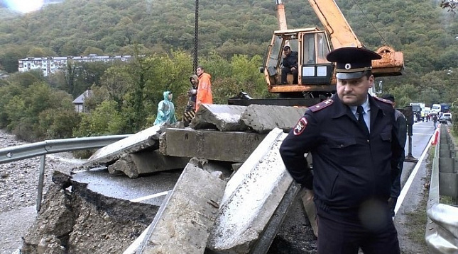 Сочинский мэр ввёл в городе режим чрезвычайной ситуации