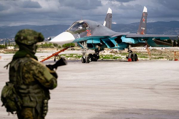 Сотовую связь на российских базах в Сирии будут глушить
