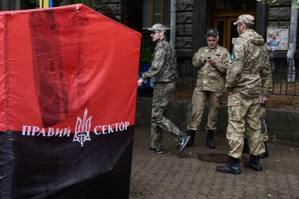 ДНР не ответит на провокации новобранцев-