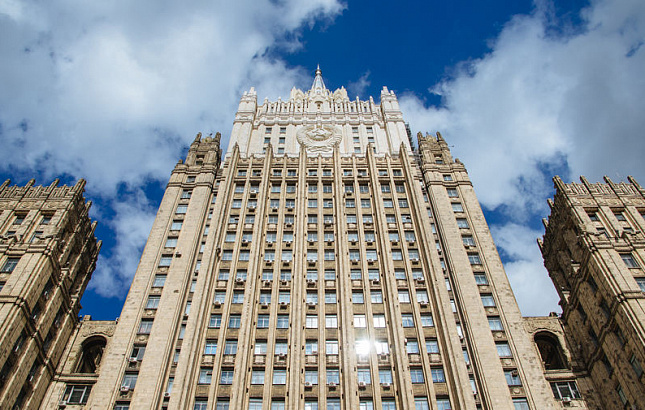 Новости за ночь: В МИД РФ призвали Лондон к расследованию инцидента в Эймсбери