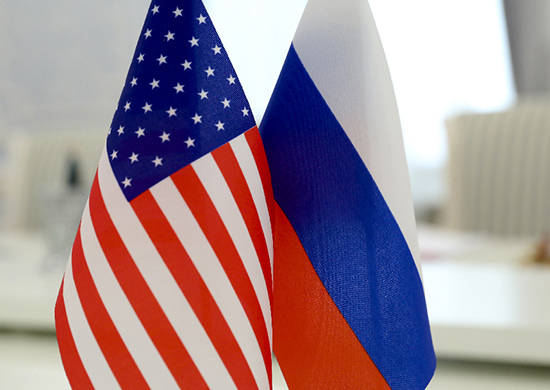 Путин и помощник Трампа обсудили способы улучшения отношений РФ и США 
