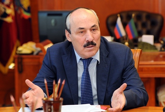 Экс-глава Дагестана Абдулатипов рассказал об опасности ваххабизма