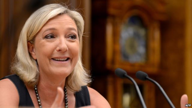 Ле Пен пообещала признать Крым, посетив «Башню Трампа»