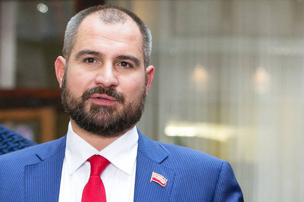 Сурайкин обвинил КПРФ в имитации борьбы с пенсионной реформой