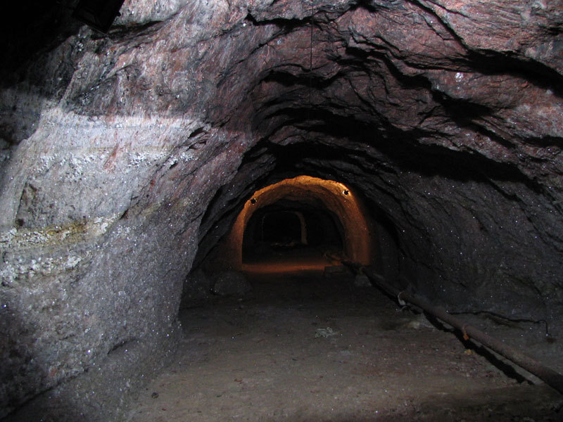 «Алроса» выплатит компенсации родственникам пропавших шахтеров