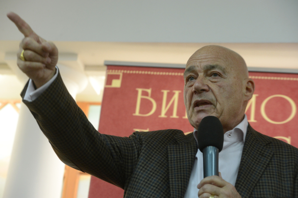 Владимир Познер высказался за легализацию наркотиков