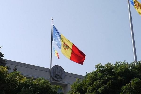 Молдавия высылает трёх дипломатов РФ