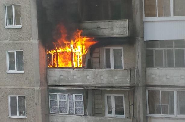 Пожарные в Москве спасли из огня восемь человек