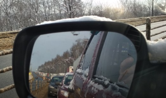 В Подмосковье образовалась семикилометровая пробка из-за аварии