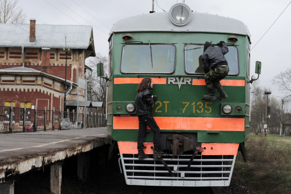 Пресс-конференция «Зацепиться за жизнь: Как остановить смерти подростков-зацеперов?» началась в НСН