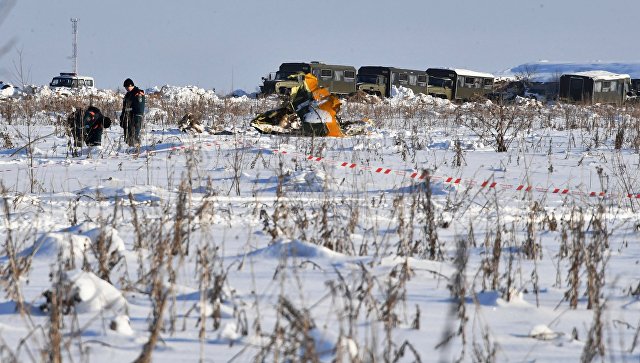 «Саратовские авиалинии» опровергли слухи о просроченном медзаключении пилота Ан-148