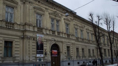 Во Львове «разворовали» Галерею искусств