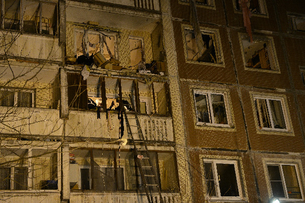 В Санкт-Петербурге произошел взрыв в жилом доме