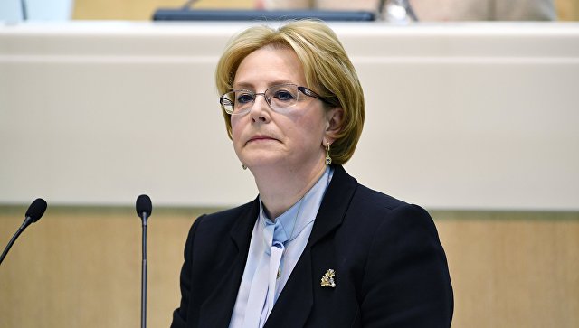 Минздрав: Курить и пить россияне стали меньше