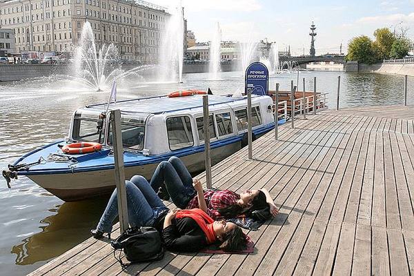 Москвичей в выходные ждёт экспресс-бабье лето