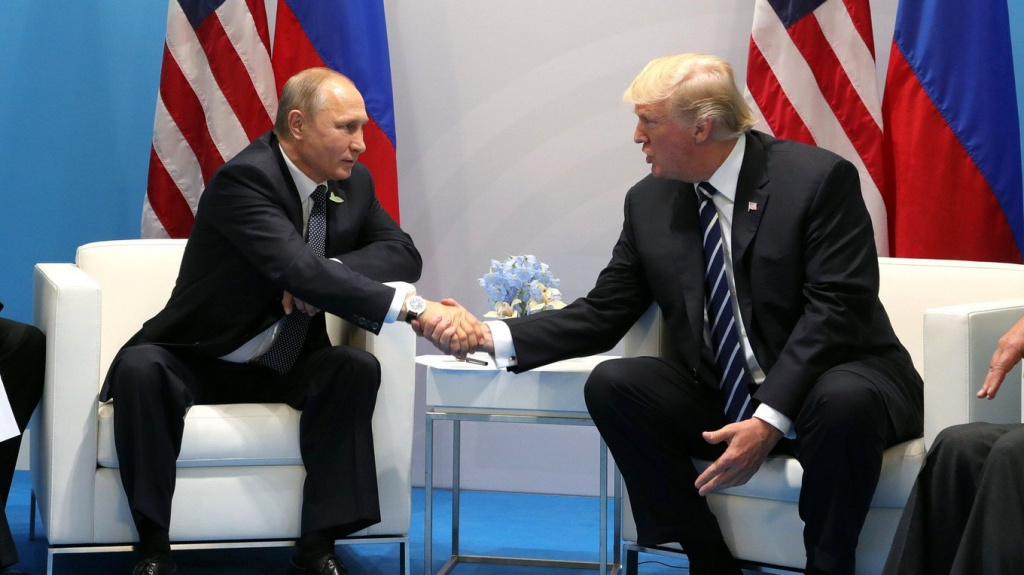 Трамп рассказал, что мешает хорошим отношениям США и России