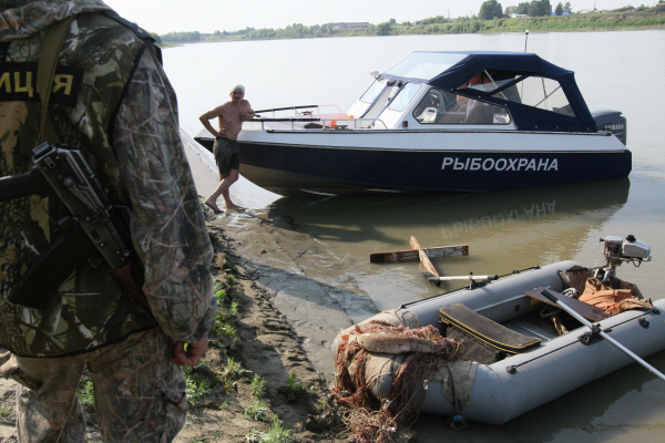 Браконьеров в Азовском море будет ловить ФСБ