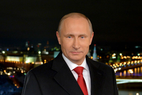 Путин поздравил россиян с Новым годом