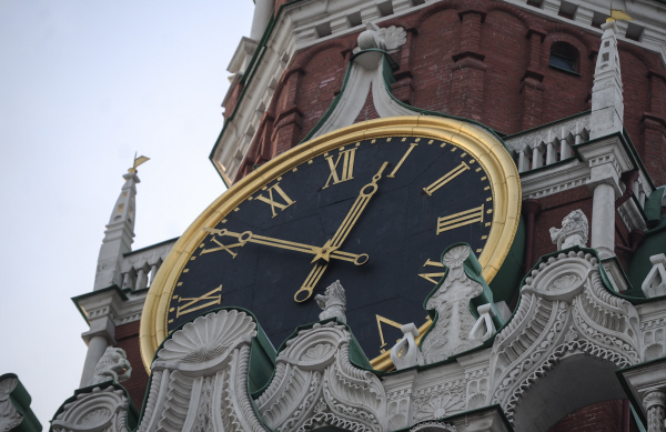 Спасская башня и московские высотки украсили новые проездные карты «Тройка»