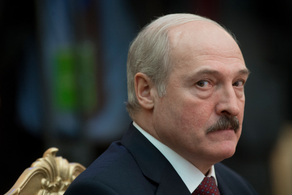Эксперт: США не позволят Лукашенко ввести миротворцев в Донбасс