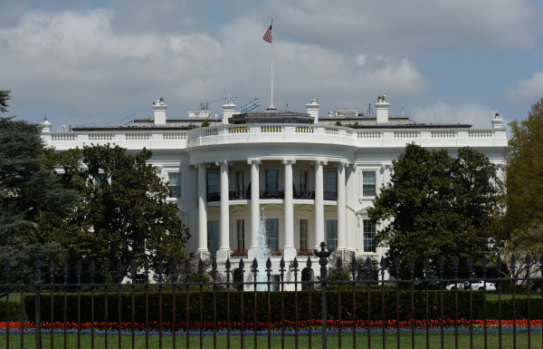 Новости за ночь: В Белом доме раскрыли содержание беседы Трампа с мировыми лидерами