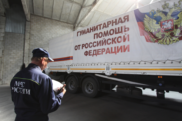 Донбасс больше не на грани гуманитарной катастрофы. Но конвои идут