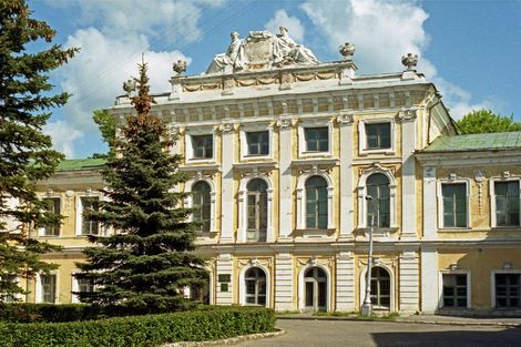 Бесплатные экскурсии для школьников стартовали в Тверском императорском дворце