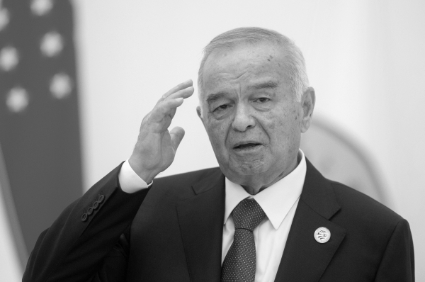 За место Каримова борются восемь партий и два клана