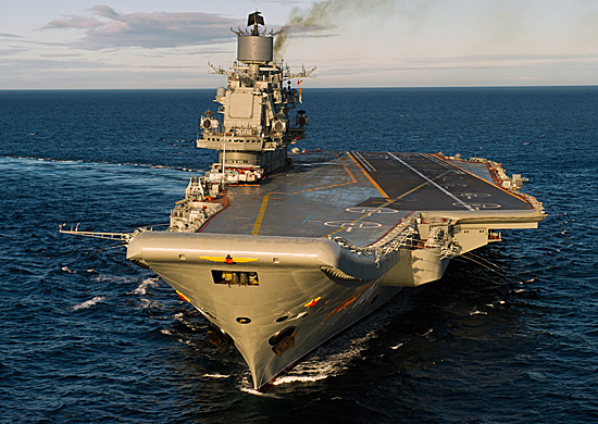 Адмирал ВМФ: Испания потеряла в лице российской авианосной группы крупного покупателя фруктов