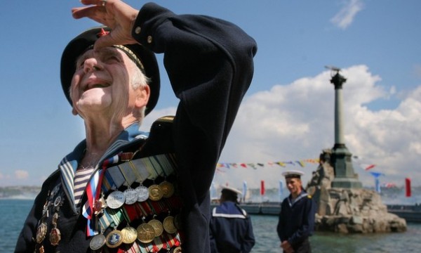 Участники ВОВ смогут бесплатно поздравить своих однополчан по телефону