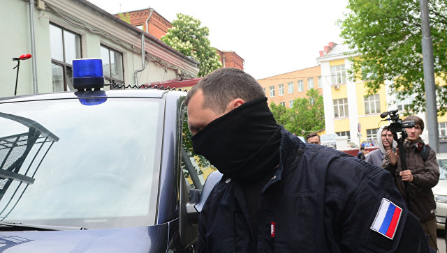 В «Гоголь-центре» и квартире Серебренникова прошли обыски