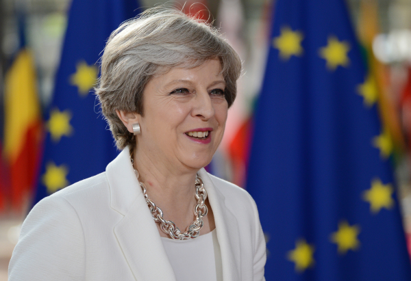 Мэй попросила Евросоюз отложить дату Brexit до конца июня