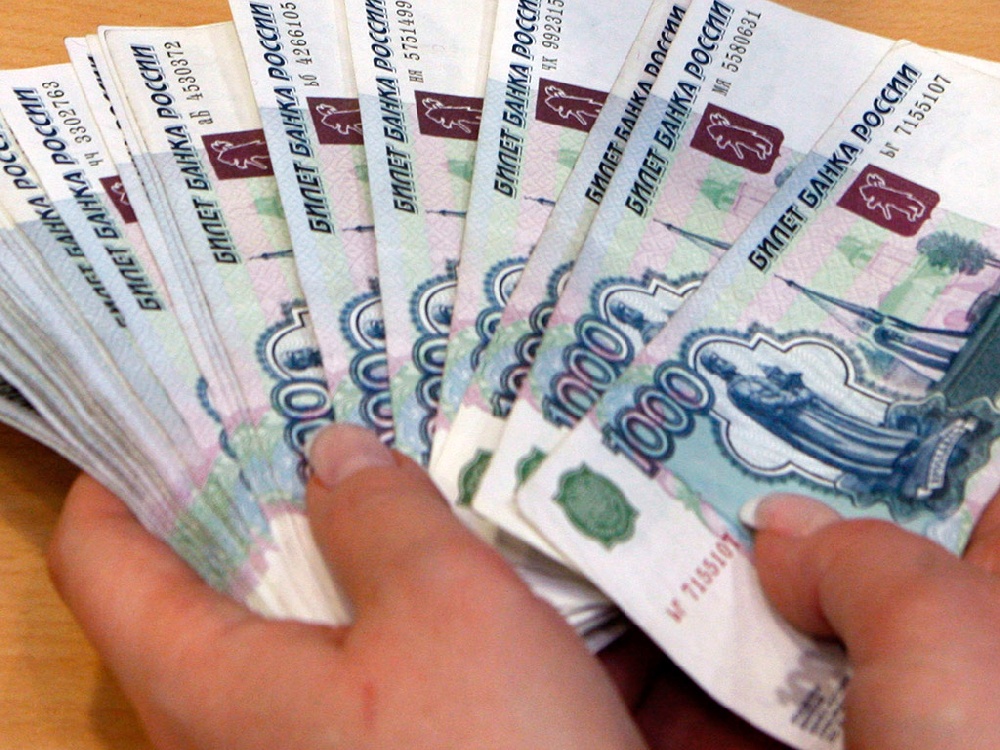40 тысяч рублей для счастья. Запросы россиян выросли перед Новым годом