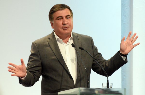 Саакашвили будет бороться за украинский паспорт