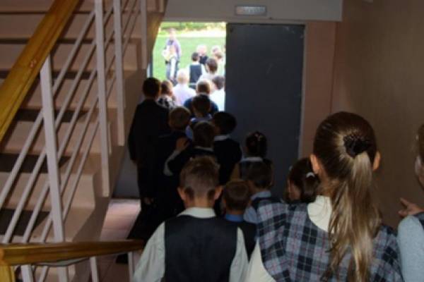 В Москве эвакуировали школу из-за угрозы взрыва