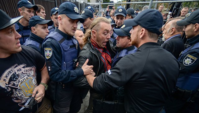 Всего 250 россиян смогли проголосовать в Киеве, Одессе и Львове